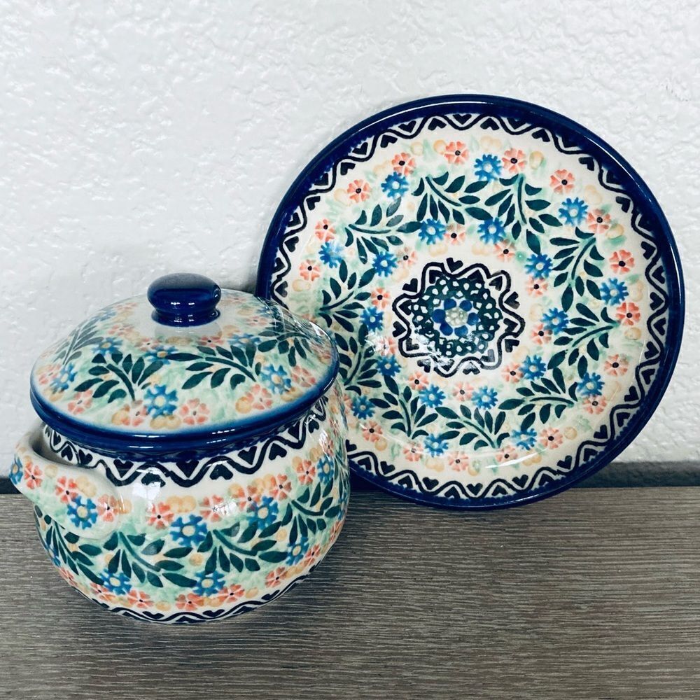 Boleslawiec Unikat Polish Pottery Ceramic Lidded Jar & Saucer Set